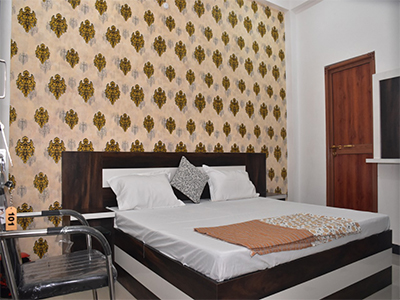 best guest house in ayodhya